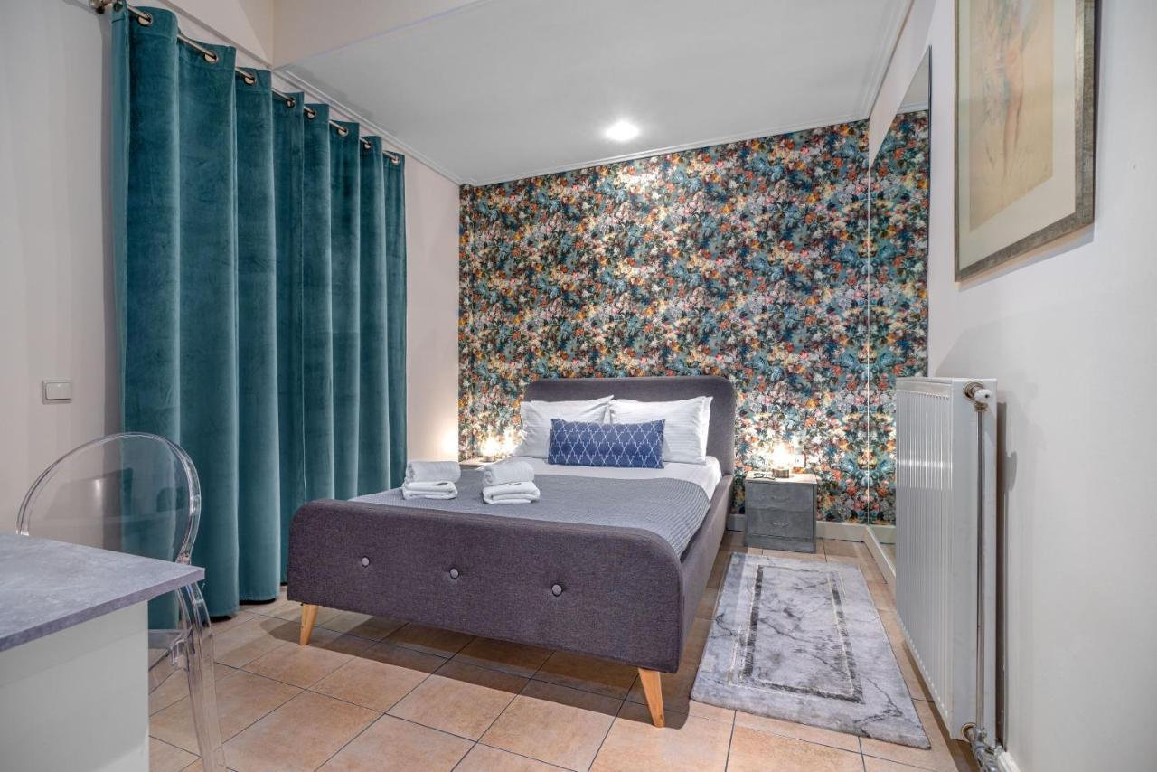 Zen Hotel Athena Bagian luar foto